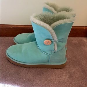 Uggs- Bailey Button Boots size 8